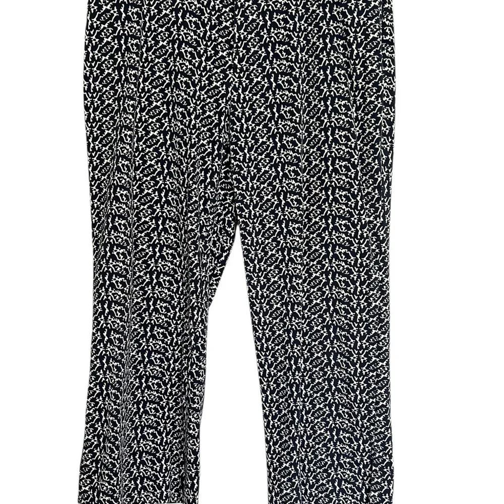 Windridge Cheryl Nash Black and White Patterned Capris